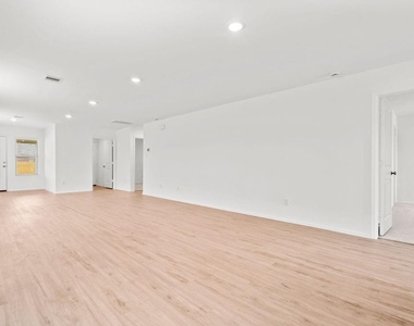 7507 Birch Harvest Drive Lane - Photo Thumbnail 15