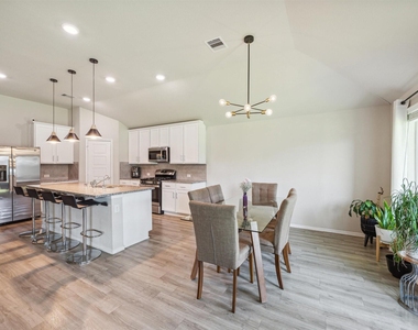 6414 Fiddlewood Thicket Lane - Photo Thumbnail 11