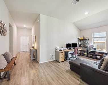 6414 Fiddlewood Thicket Lane - Photo Thumbnail 3