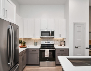 1617 Enid Street - Photo Thumbnail 7