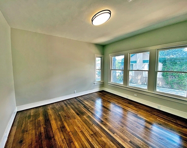 1625 W Alabama Street - Photo Thumbnail 6