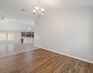 21310 Cypress White Oak Drive - Photo Thumbnail 8