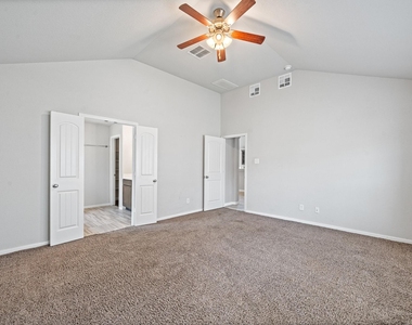 21310 Cypress White Oak Drive - Photo Thumbnail 20