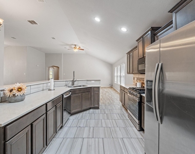 21310 Cypress White Oak Drive - Photo Thumbnail 12