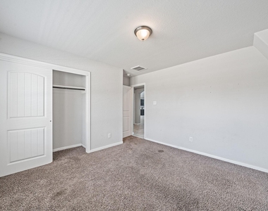 21310 Cypress White Oak Drive - Photo Thumbnail 15