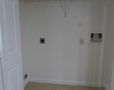 16327 Bettong Court - Photo Thumbnail 14