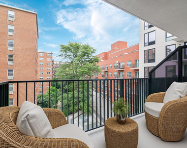 71-82 Parsons Boulevard - Photo Thumbnail 6