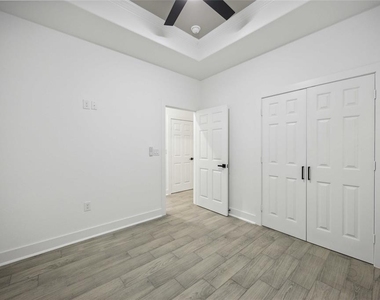 7832 Booker Street - Photo Thumbnail 14