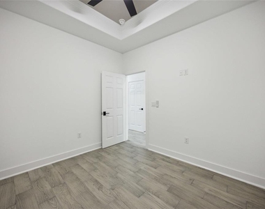 7832 Booker Street - Photo Thumbnail 11