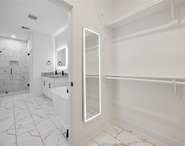 7832 Booker Street - Photo Thumbnail 21