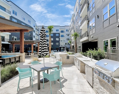 1617 Enid Street - Photo Thumbnail 27