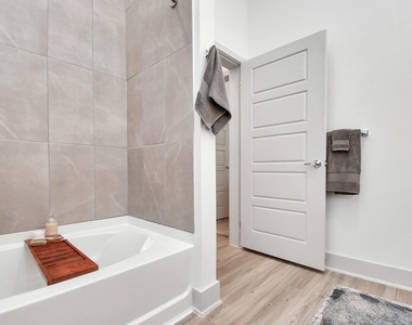 1617 Enid Street - Photo Thumbnail 25