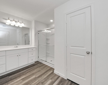 10315 Malta Trace Drive - Photo Thumbnail 32