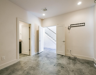 2824 Clay Street - Photo Thumbnail 5