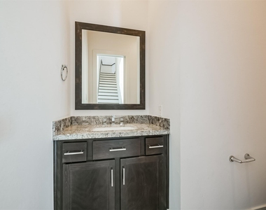 2824 Clay Street - Photo Thumbnail 22