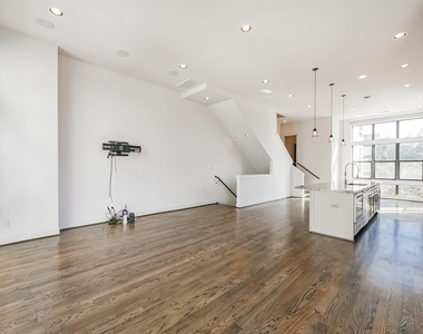 2824 Clay Street - Photo Thumbnail 9
