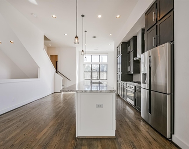 2824 Clay Street - Photo Thumbnail 19
