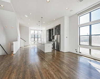 2824 Clay Street - Photo Thumbnail 10