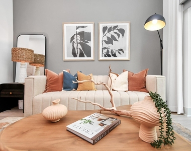 1617 Enid Street - Photo Thumbnail 11