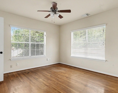 3005 Arbor Street - Photo Thumbnail 4