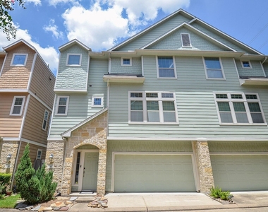 3307 Home Point Drive - Photo Thumbnail 1