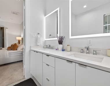 523 Schweikhardt Street - Photo Thumbnail 17