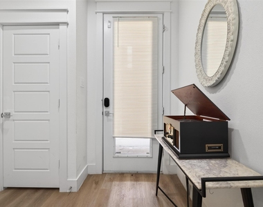 523 Schweikhardt Street - Photo Thumbnail 31