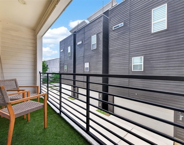 523 Schweikhardt Street - Photo Thumbnail 27