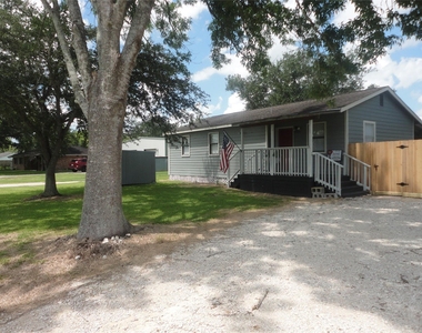 6820 Mississippi Road - Photo Thumbnail 1