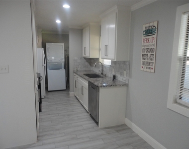 6820 Mississippi Road - Photo Thumbnail 9