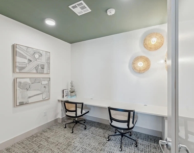2020 Grandway Drive - Photo Thumbnail 34