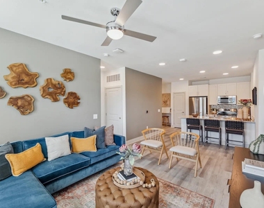 2020 Grandway Drive - Photo Thumbnail 9