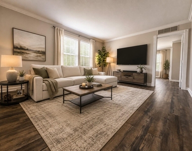 218 W 15th Street - Photo Thumbnail 9