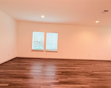 7314 Teton Creek Trace - Photo Thumbnail 5