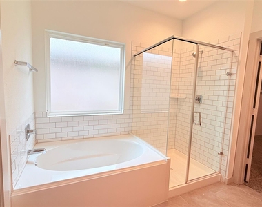 7314 Teton Creek Trace - Photo Thumbnail 7