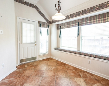 1723 Teal Brook Lane - Photo Thumbnail 7