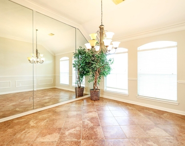 1723 Teal Brook Lane - Photo Thumbnail 3