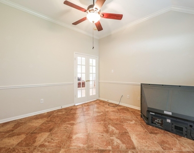 1723 Teal Brook Lane - Photo Thumbnail 4