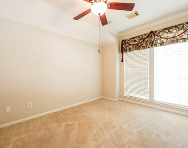 1723 Teal Brook Lane - Photo Thumbnail 13