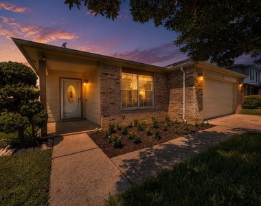 3209 Wheatmeadow Court - Photo Thumbnail 34
