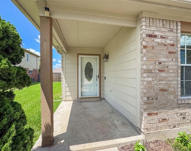 3209 Wheatmeadow Court - Photo Thumbnail 2