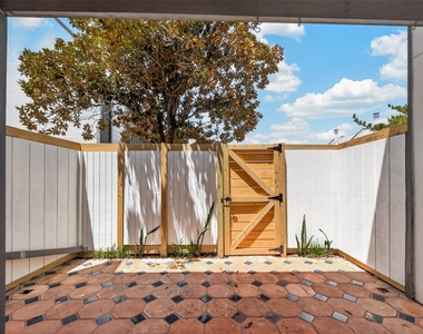 5056 Glenmont Drive - Photo Thumbnail 31