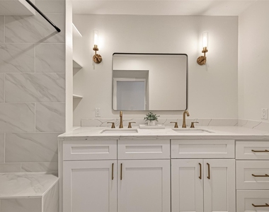 5056 Glenmont Drive - Photo Thumbnail 24