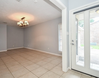 12927 Westmere Drive - Photo Thumbnail 3