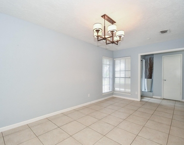 12927 Westmere Drive - Photo Thumbnail 4