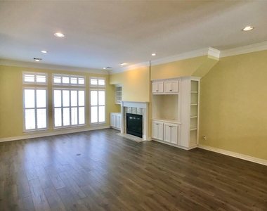 2104 Bancroft Street - Photo Thumbnail 25