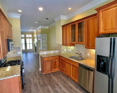 2104 Bancroft Street - Photo Thumbnail 21