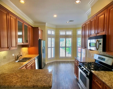 2104 Bancroft Street - Photo Thumbnail 1