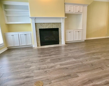 2104 Bancroft Street - Photo Thumbnail 24