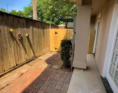 2104 Bancroft Street - Photo Thumbnail 13